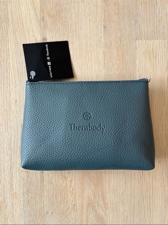 Therabody Other - United Airlines Therabody Amenity Kit | Wellness Travel Set - Gray | Unisex